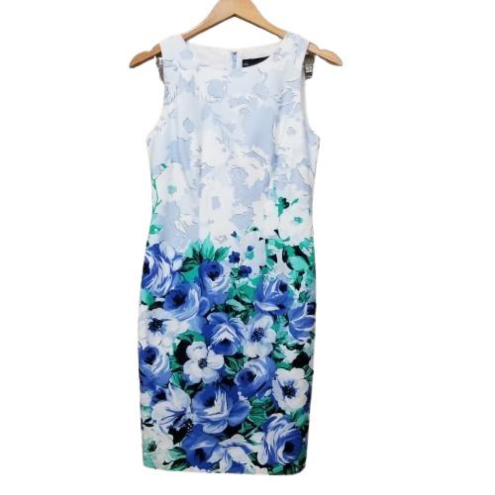 Chetta B White Floral Sheath Dress with Blue & Green Bouquet Size 4